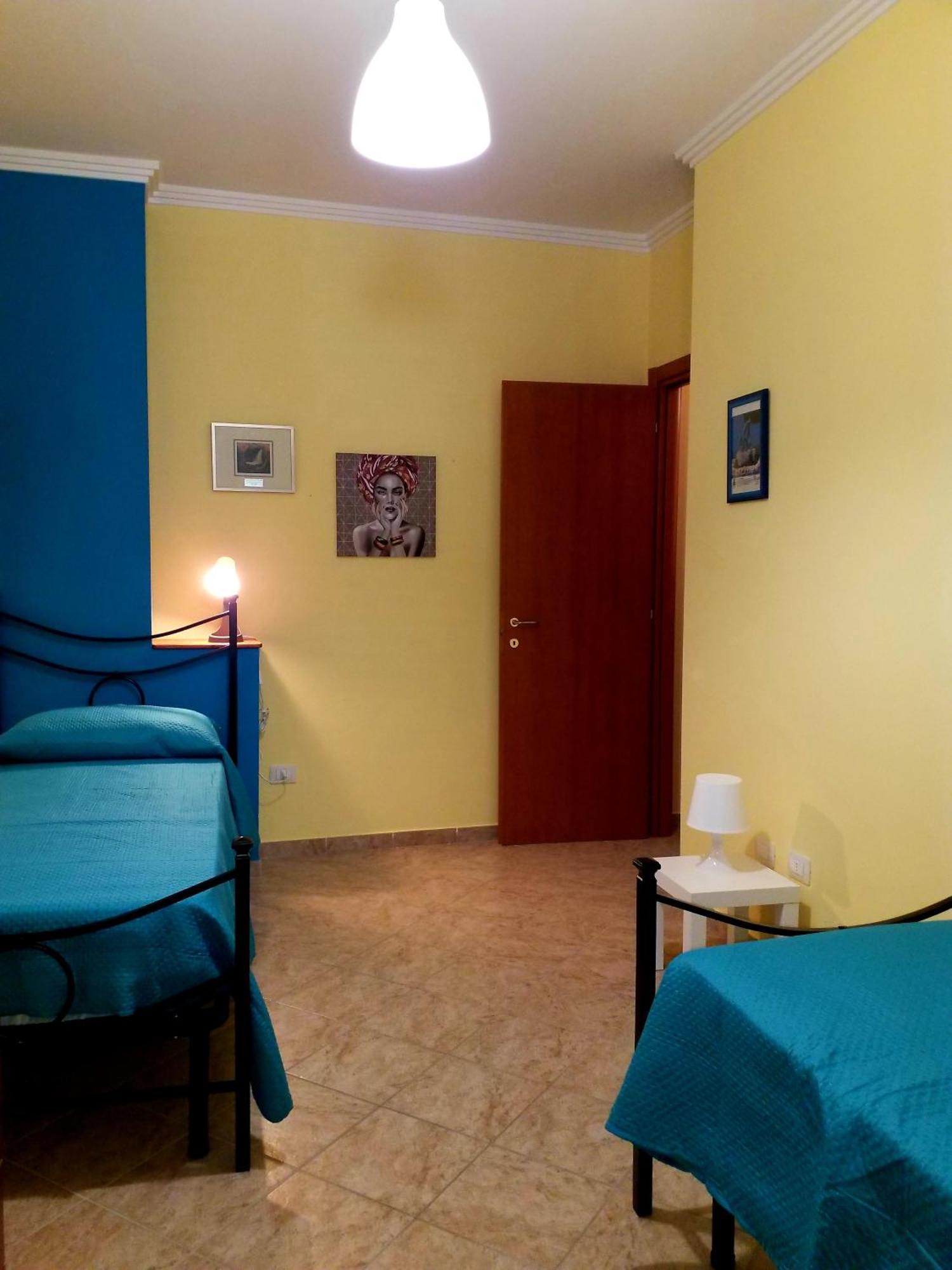 Al Cortile Del Pozzo Apartment Delia Ngoại thất bức ảnh