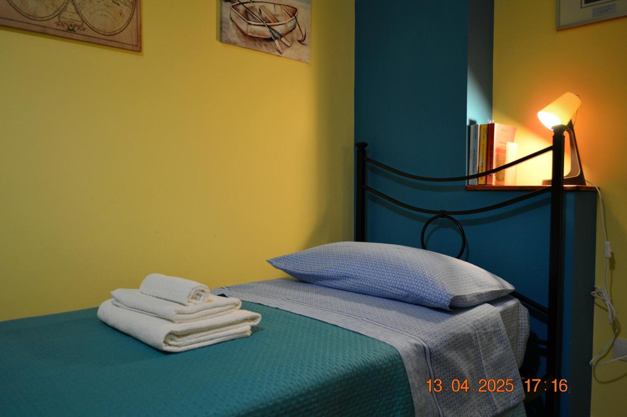 Al Cortile Del Pozzo Apartment Delia Ngoại thất bức ảnh