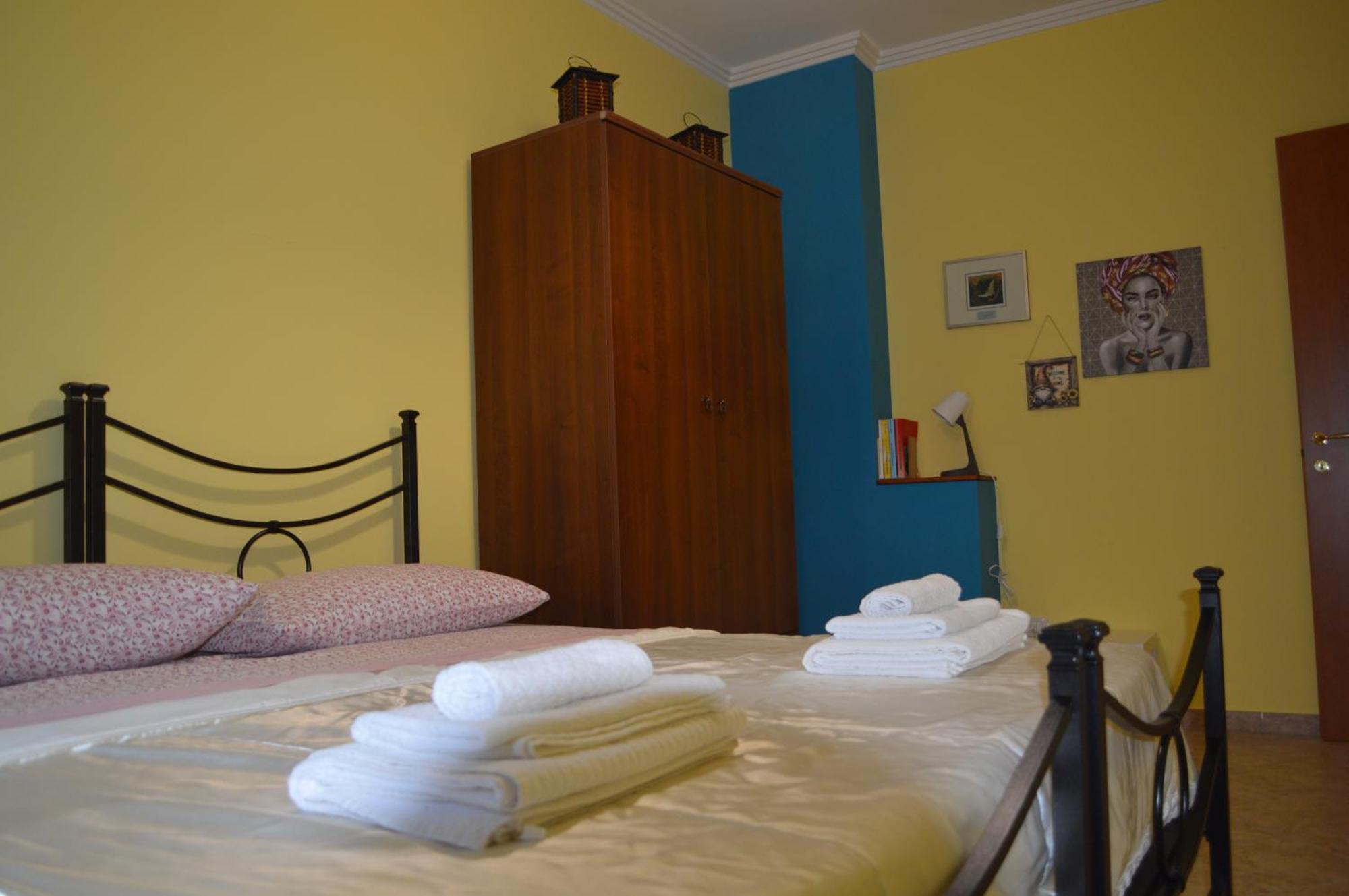 Al Cortile Del Pozzo Apartment Delia Ngoại thất bức ảnh